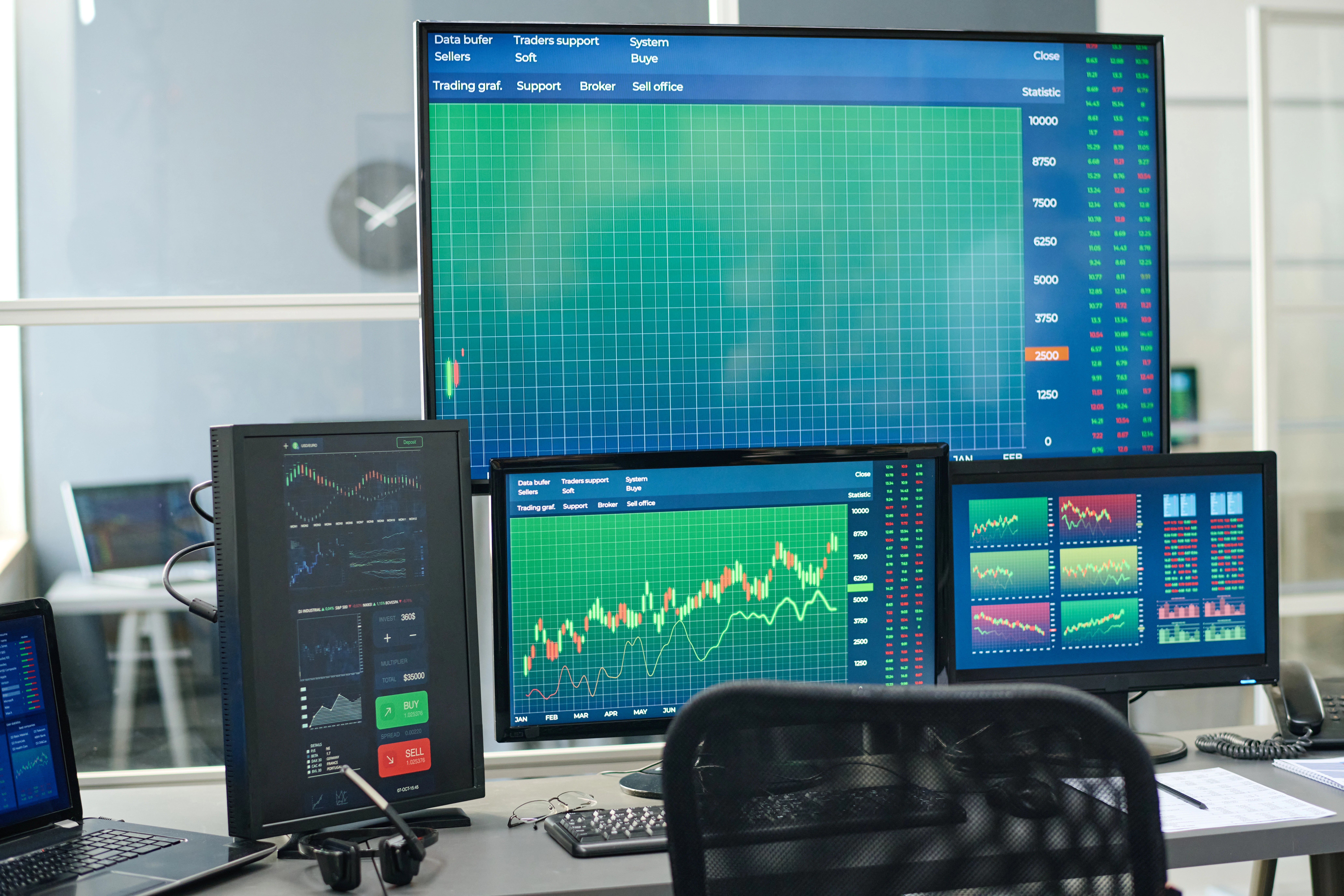 modern-brokerage-office-interior-2026-01-09-01-18-05-utc